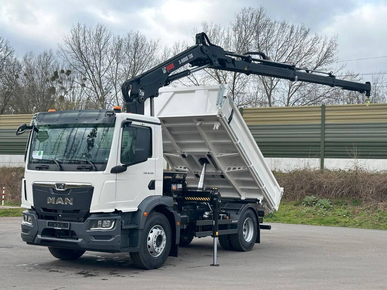 MAN TGM 18.320 4x2 Euro6e Hiab X-HiDuo 138DS-3 - Kallurauto, Kraanaga veoauto: pilt 1 MAN TGM 18.320 4x2 Euro6e Hiab X-HiDuo 138DS-3 - Kallurauto, Kraanaga veoauto: pilt 1