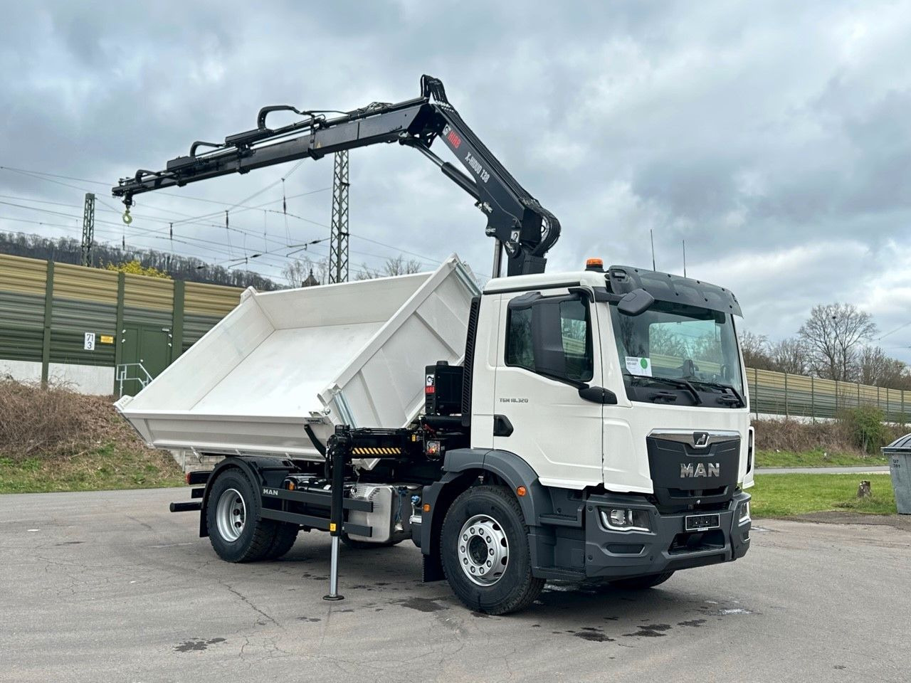 Kallurauto, Kraanaga veoauto MAN TGM 18.320 4x2 Euro6e  Hiab X-HiDuo 138DS-3: pilt 15