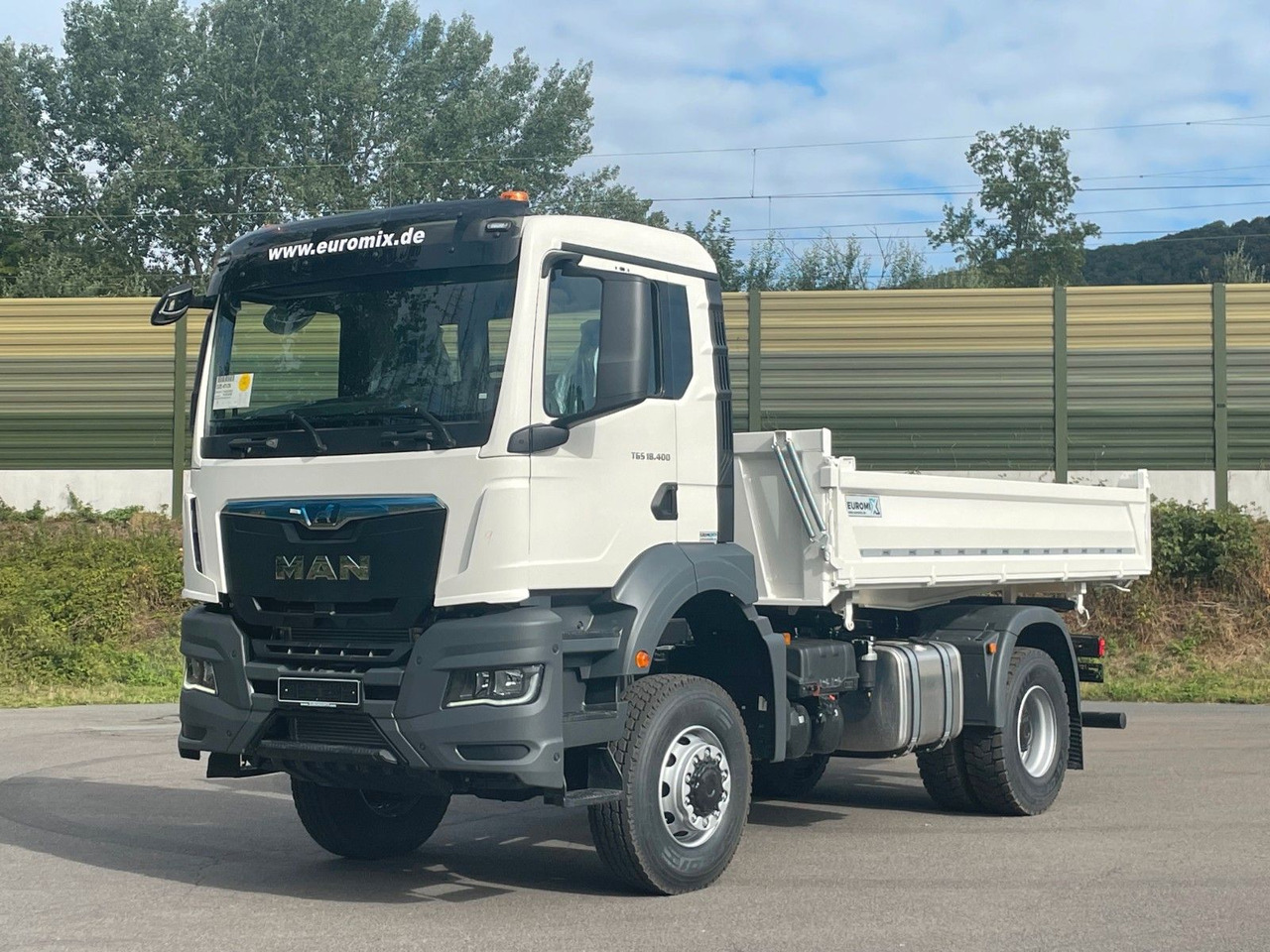 MAN TGS 18.400 TG3 4x4 Euro6e 3-Seiten-Kippe Euromix MAN TGS 18.400 TG3 4x4 Euro6e 3-Seiten-Kippe Euromix - Kallurauto: pilt 5 MAN TGS 18.400 TG3 4x4 Euro6e 3-Seiten-Kippe Euromix MAN TGS 18.400 TG3 4x4 Euro6e 3-Seiten-Kippe Euromix - Kallurauto: pilt 5