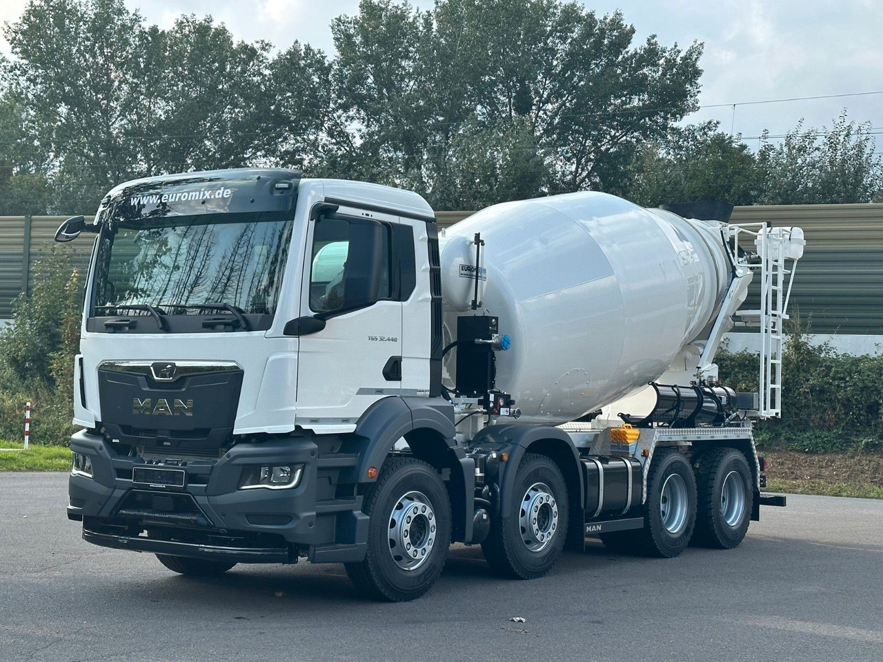 MAN TGS 32.440 8x4 / Euromix MTP EM 9 L - Autobetoonisegisti: pilt 3 MAN TGS 32.440 8x4 / Euromix MTP EM 9 L - Autobetoonisegisti: pilt 3