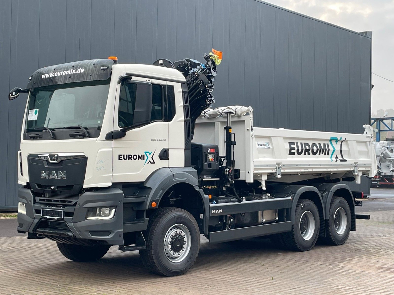 MAN TGS 33.440 6x6 /3-Seiten- Kipper / HIAB 228-6 - Kallurauto, Kraanaga veoauto: pilt 3 MAN TGS 33.440 6x6 /3-Seiten- Kipper / HIAB 228-6 - Kallurauto, Kraanaga veoauto: pilt 3