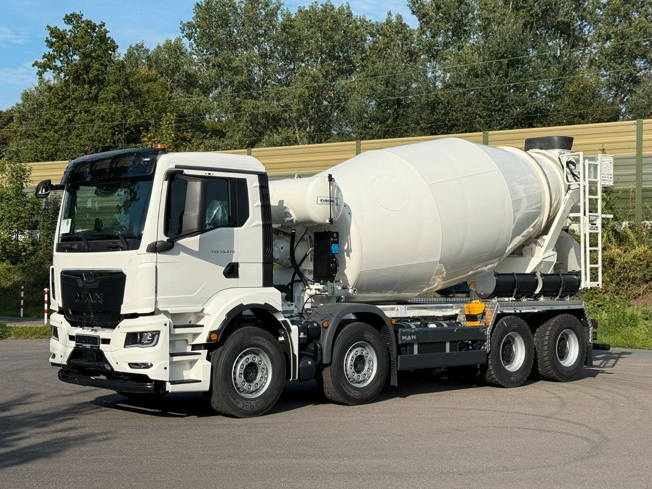 MAN TGS 35.470 BB 8X4 EuromixMTP EM 10 L - Autobetoonisegisti: pilt 2 MAN TGS 35.470 BB 8X4 EuromixMTP EM 10 L - Autobetoonisegisti: pilt 2