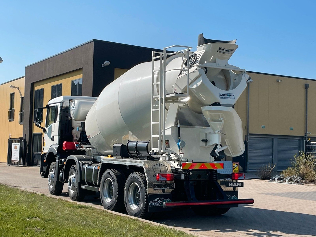 MAN TGS 35.520 8x4 /Euro6e EuromixMTP EM 10 L - Autobetoonisegisti: pilt 5 MAN TGS 35.520 8x4 /Euro6e EuromixMTP EM 10 L - Autobetoonisegisti: pilt 5