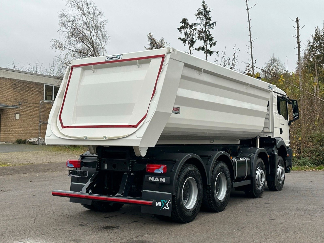 MAN TGS 41.400 8x4 / EUROMIX MTP 20m³/ EURO2 Kipper MAN TGS 41.400 8x4 / EUROMIX MTP 20m³/ EURO2 Kipper - Kallurauto: pilt 4 MAN TGS 41.400 8x4 / EUROMIX MTP 20m³/ EURO2 Kipper MAN TGS 41.400 8x4 / EUROMIX MTP 20m³/ EURO2 Kipper - Kallurauto: pilt 4