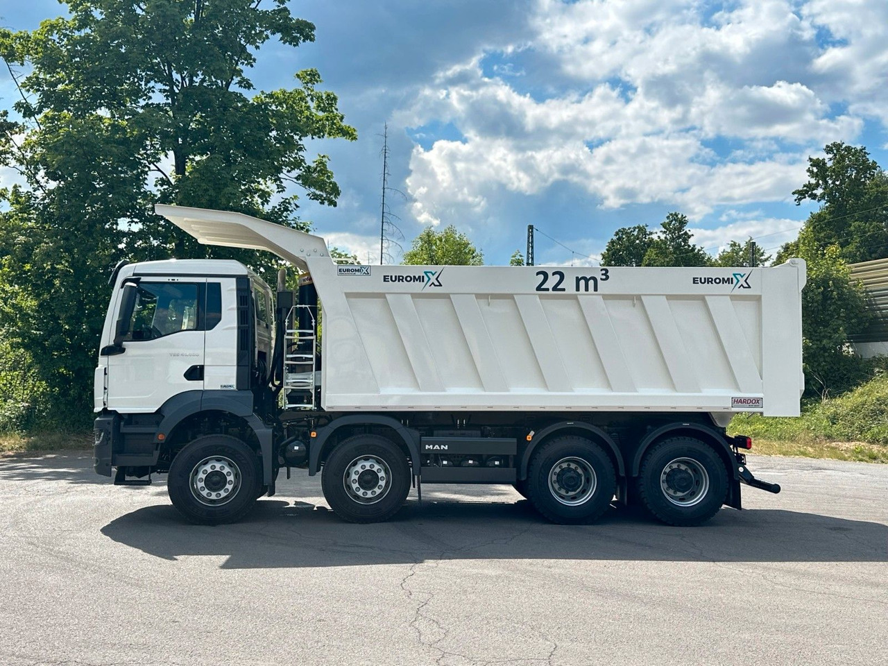 MAN TGS 41.400 8x4 / EUROMIX MTP 22m³/ Eckige Mulde - Kallurauto: pilt 3 MAN TGS 41.400 8x4 / EUROMIX MTP 22m³/ Eckige Mulde - Kallurauto: pilt 3