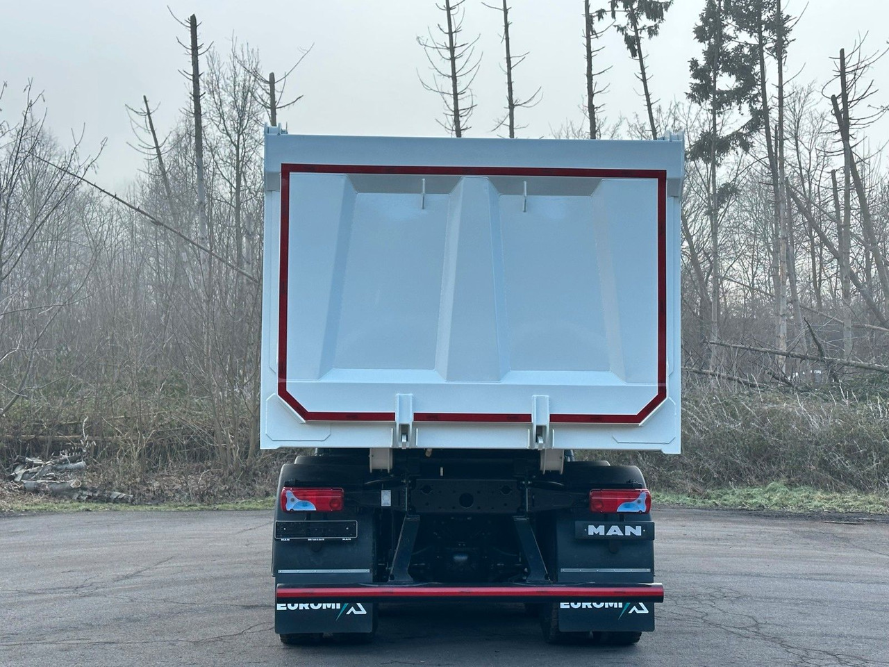 MAN TGS 41.400 8x4 / EUROMIX MTP 23m³/ Eckige Mulde MAN TGS 41.400 8x4 / EUROMIX MTP 23m³/ Eckige Mulde - Kallurauto: pilt 3 MAN TGS 41.400 8x4 / EUROMIX MTP 23m³/ Eckige Mulde MAN TGS 41.400 8x4 / EUROMIX MTP 23m³/ Eckige Mulde - Kallurauto: pilt 3