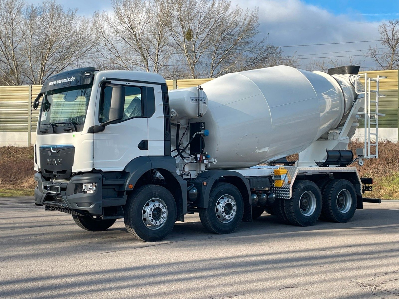 MAN TGS 41.400 8x4 / EuromixMTP EM 10m³ R / EURO 2 - Autobetoonisegisti: pilt 3 MAN TGS 41.400 8x4 / EuromixMTP EM 10m³ R / EURO 2 - Autobetoonisegisti: pilt 3