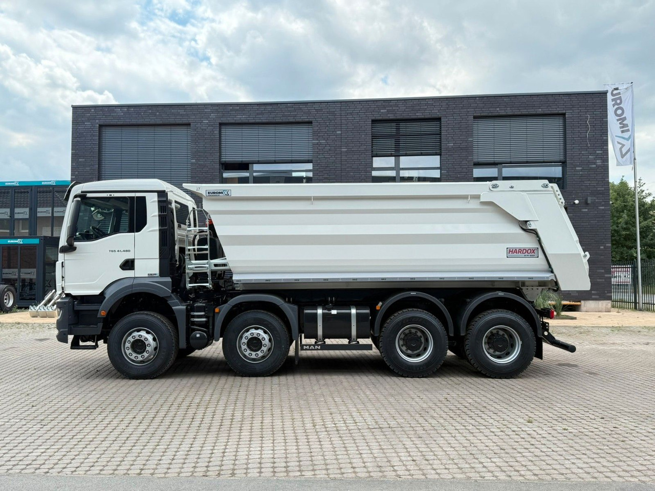 MAN TGS 41.480 BB 8X4 Hydraulische Klappe - Kallurauto: pilt 5 MAN TGS 41.480 BB 8X4 Hydraulische Klappe - Kallurauto: pilt 5