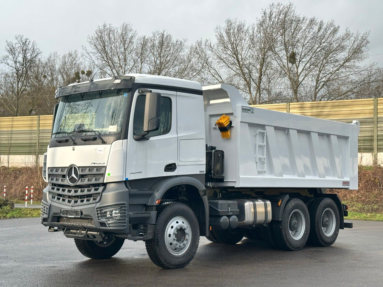 Mercedes-Benz 4048 6X4 Arcos 5 EuromixMTP Dumper Kipper - Kallurauto: pilt 3 Mercedes-Benz 4048 6X4 Arcos 5 EuromixMTP Dumper Kipper - Kallurauto: pilt 3