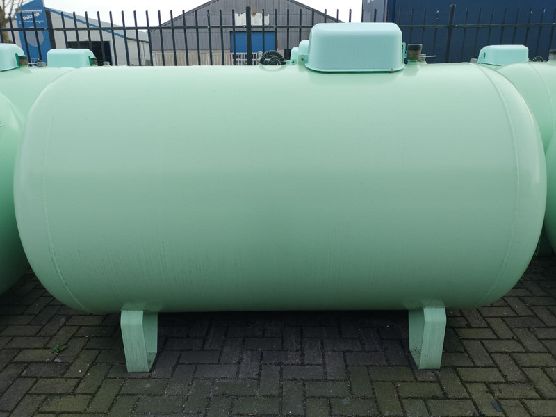De Visser LPG GASTANK 2700 LITER Ø 1250 including tank fittings - Kütusepaak: pilt 1 De Visser LPG GASTANK 2700 LITER Ø 1250 including tank fittings - Kütusepaak: pilt 1