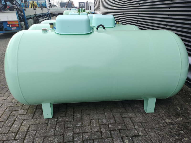 De Visser Propaan/Butaan LPG tank 1600 (0,8 ton) Gastank, Gas, Gaz, LPG, GPL, Propane, Butane Ø1000 including tankfittings - Kütusepaak - Veoauto: pilt 1 De Visser Propaan/Butaan LPG tank 1600 (0,8 ton) Gastank, Gas, Gaz, LPG, GPL, Propane, Butane Ø1000 including tankfittings - Kütusepaak - Veoauto: pilt 1