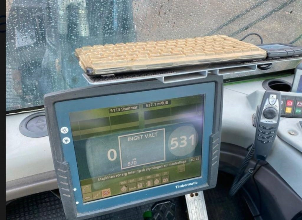 John Deere 1070 D - Metsakoristaja: pilt 5 John Deere 1070 D - Metsakoristaja: pilt 5