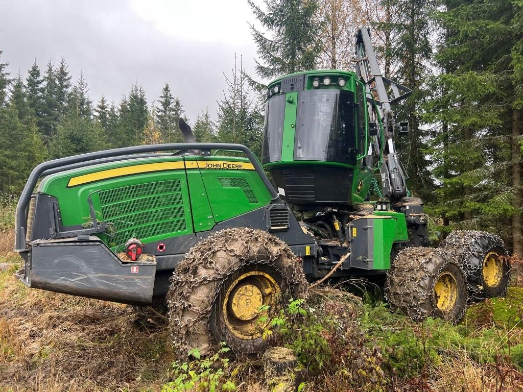 John Deere 1070G - Metsakoristaja: pilt 5 John Deere 1070G - Metsakoristaja: pilt 5
