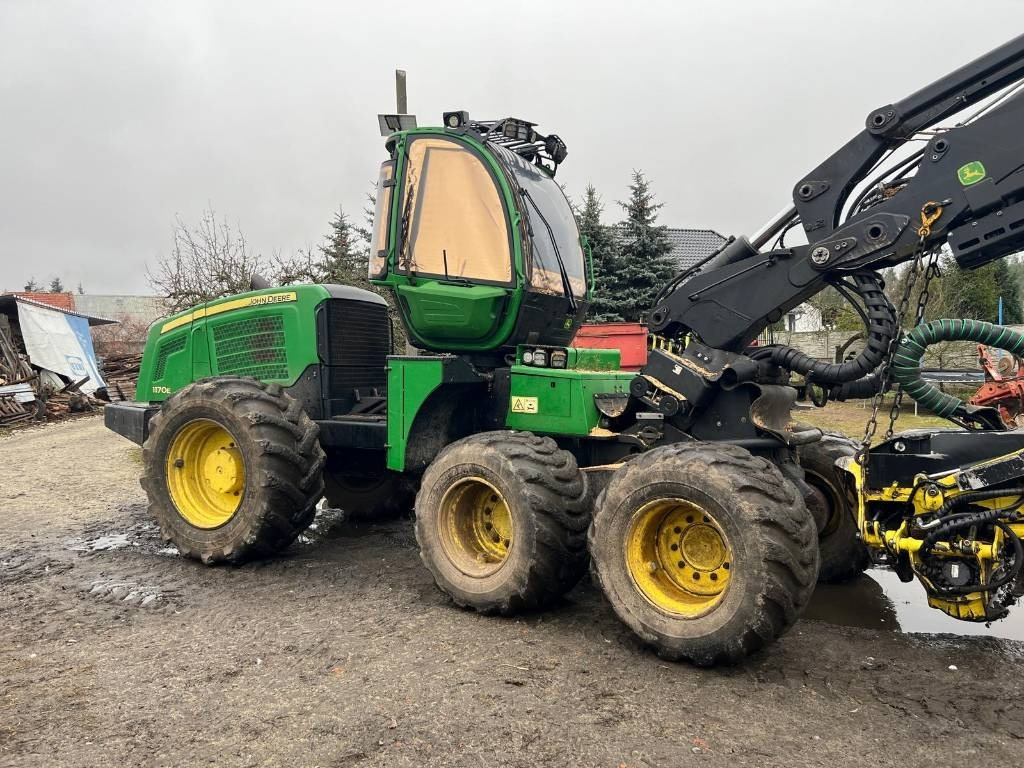 John Deere 1170 E - Metsakoristaja: pilt 3 John Deere 1170 E - Metsakoristaja: pilt 3