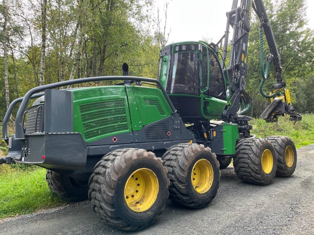John Deere 1170G - Metsakoristaja: pilt 2 John Deere 1170G - Metsakoristaja: pilt 2