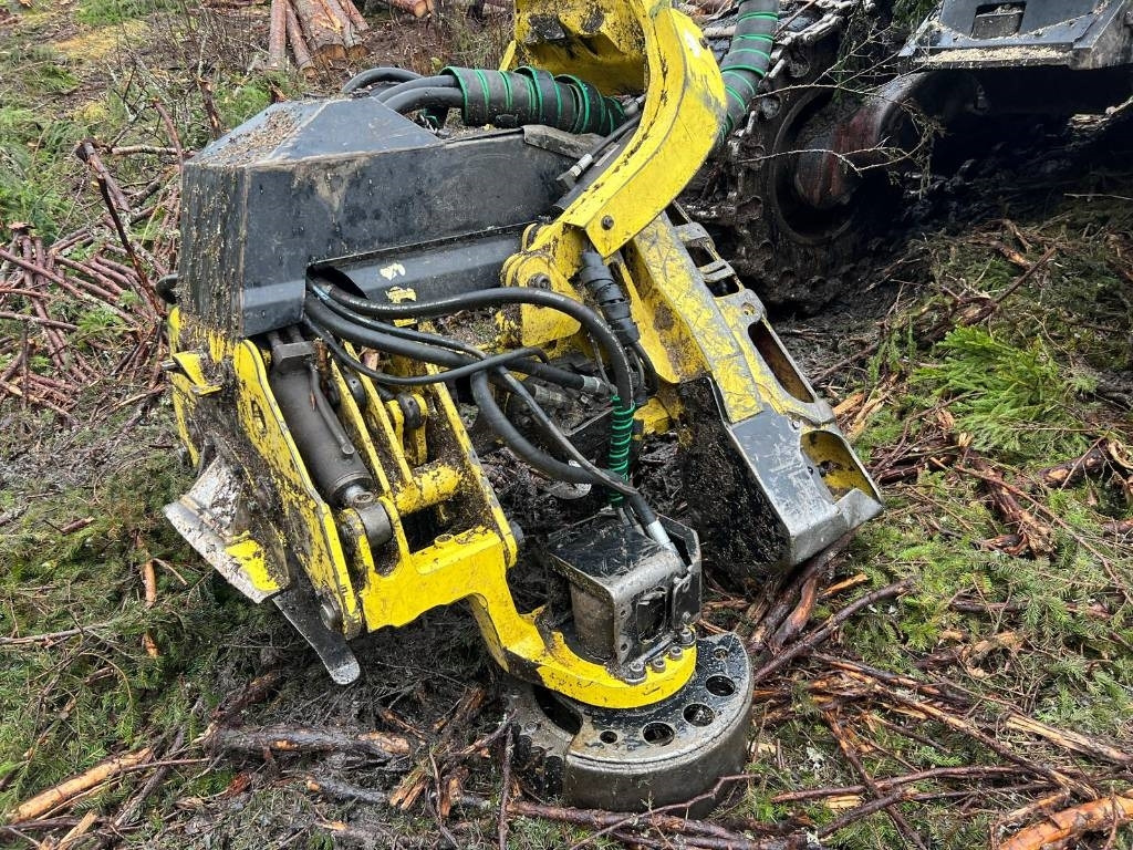 Metsakoristaja John Deere 1270 E: pilt 18