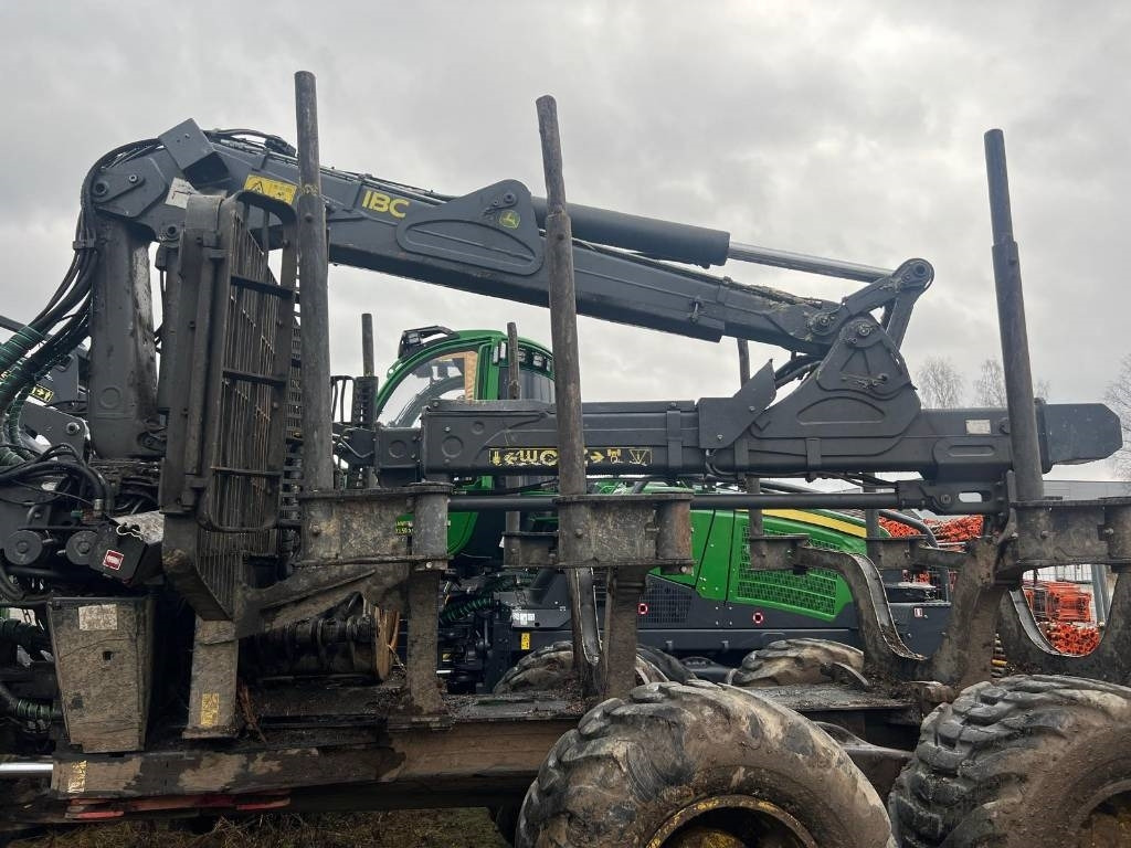 John Deere 1510 G - Forwarder: pilt 4 John Deere 1510 G - Forwarder: pilt 4