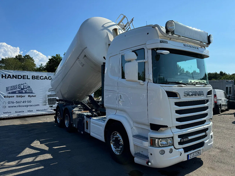 Scania R580 V8 6x2, Retarder, Compressor, Silo / Bulk, 2015 - Tsisternauto: pilt 1 Scania R580 V8 6x2, Retarder, Compressor, Silo / Bulk, 2015 - Tsisternauto: pilt 1
