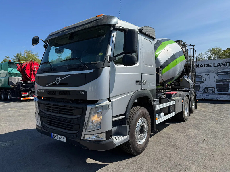 Volvo FM 370 6x2*4, 8m3 Mixer with Hyrdaul.-slide, 2016 - Autobetoonisegisti: pilt 3 Volvo FM 370 6x2*4, 8m3 Mixer with Hyrdaul.-slide, 2016 - Autobetoonisegisti: pilt 3