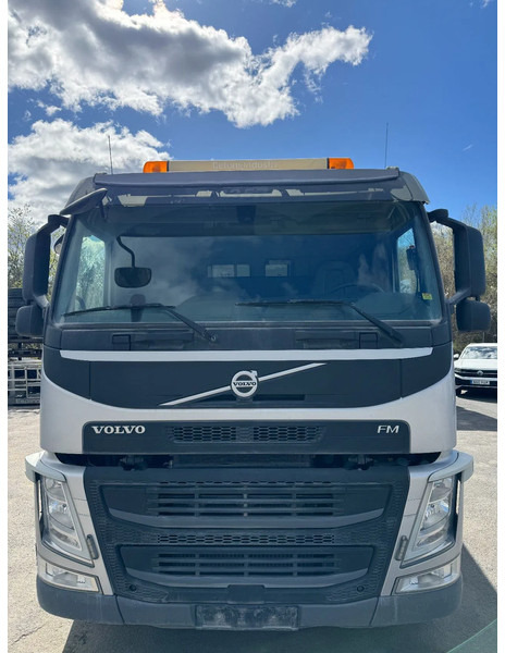 Volvo FM 370 6x2*4, 8m3 Mixer with Hyrdaul.-slide, 2016 - Autobetoonisegisti: pilt 2 Volvo FM 370 6x2*4, 8m3 Mixer with Hyrdaul.-slide, 2016 - Autobetoonisegisti: pilt 2