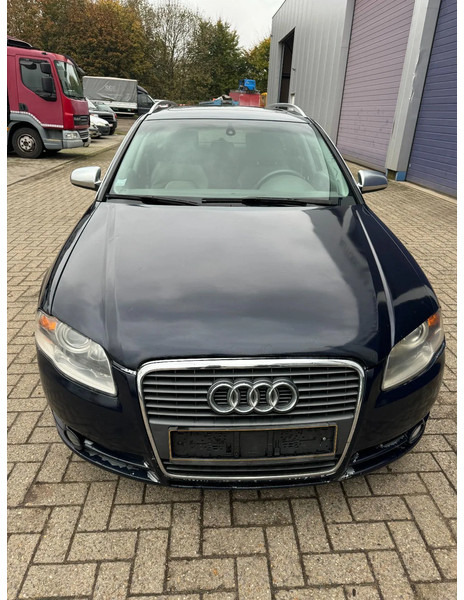 Audi A4 **3.0TDI V6-S-LINE** - Auto: pilt 2 Audi A4 **3.0TDI V6-S-LINE** - Auto: pilt 2