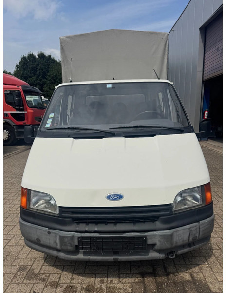 Ford Transit **ESSENCE-PETROL** - Madelauto, Meeskonnaauto: pilt 2 Ford Transit **ESSENCE-PETROL** - Madelauto, Meeskonnaauto: pilt 2