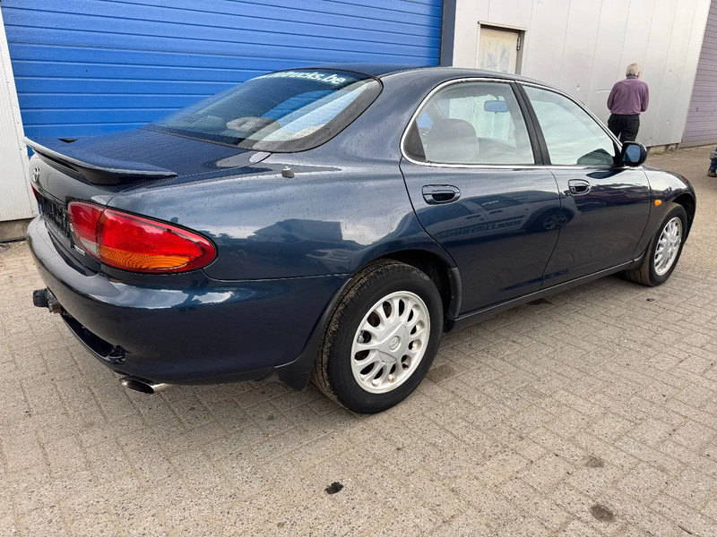 Mazda Xedos **XEDOS 6-2.0 V6-AC** - Sedaan: pilt 4 Mazda Xedos **XEDOS 6-2.0 V6-AC** - Sedaan: pilt 4