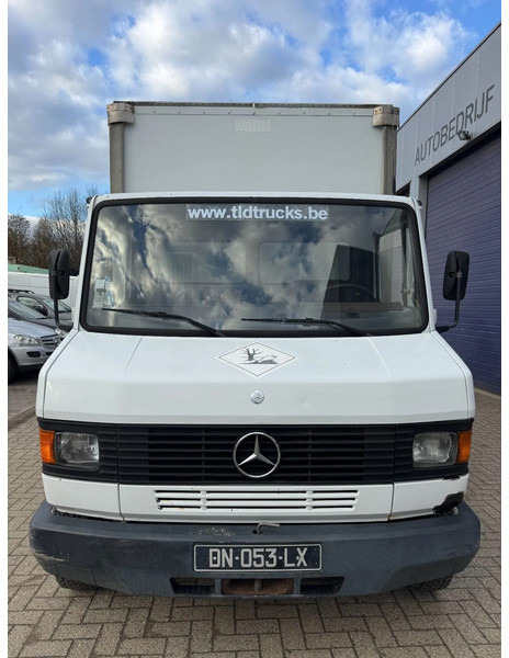 Mercedes-Benz **611D-FRENCH ORIGIN** - Tent veoauto: pilt 2 Mercedes-Benz **611D-FRENCH ORIGIN** - Tent veoauto: pilt 2