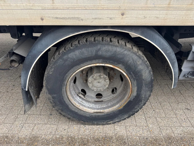 Mercedes-Benz Atego 1218 **MANUAL GEARBOX-STEEL SUSPENSION** - Kasti veoauto: pilt 4 Mercedes-Benz Atego 1218 **MANUAL GEARBOX-STEEL SUSPENSION** - Kasti veoauto: pilt 4