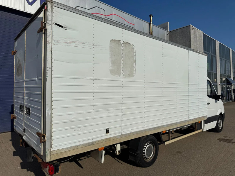 Mercedes-Benz Sprinter 313 **BOX 4.94L-MANUAL GEARBOX** - Tarbesõiduk furgoon: pilt 4 Mercedes-Benz Sprinter 313 **BOX 4.94L-MANUAL GEARBOX** - Tarbesõiduk furgoon: pilt 4