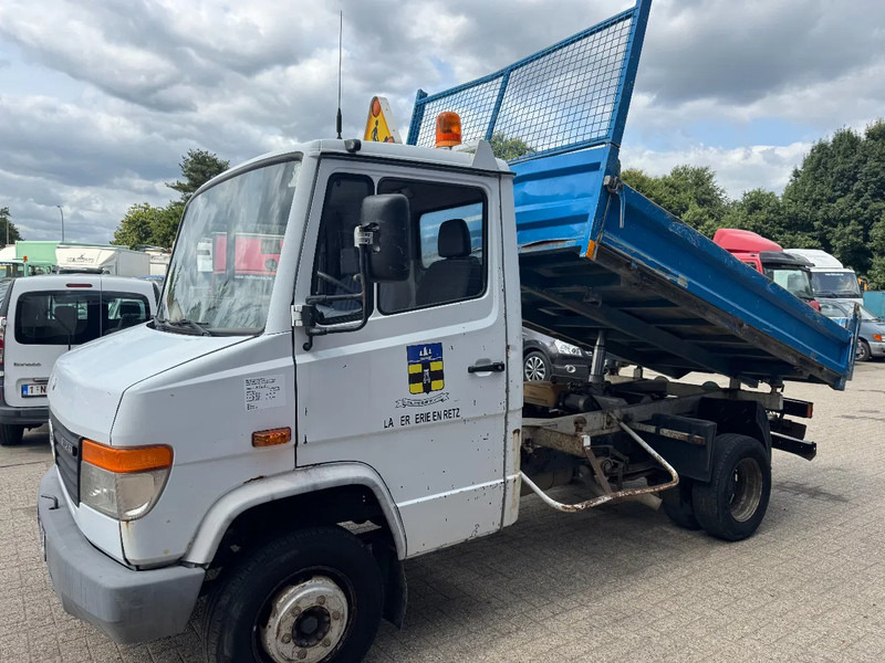 Mercedes-Benz Vario 612D **TRIBENNE-3SEITEN KIPPER** - Kallurauto: pilt 1 Mercedes-Benz Vario 612D **TRIBENNE-3SEITEN KIPPER** - Kallurauto: pilt 1