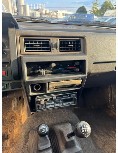 Auto Nissan Terrano **4X4-DIESEL-LONG CHASSIS**: pilt 13 Auto Nissan Terrano **4X4-DIESEL-LONG CHASSIS**: pilt 13