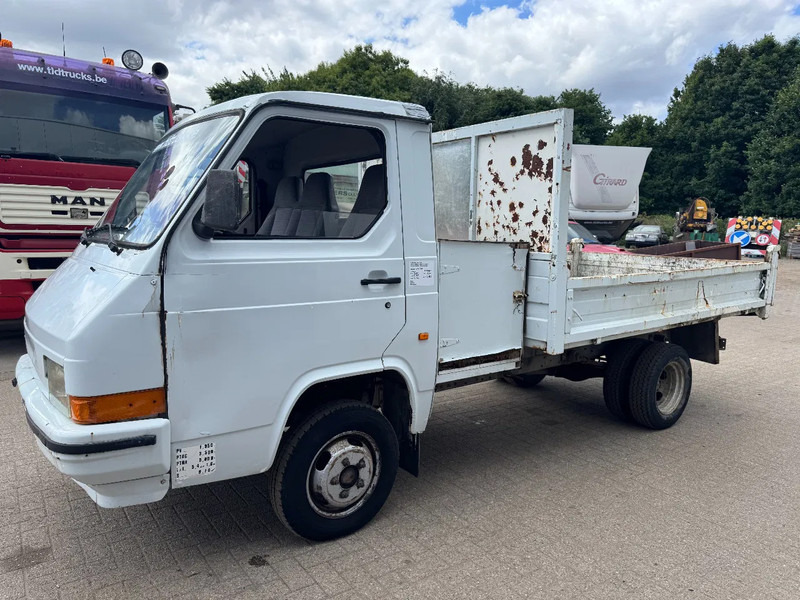 Tarbesõiduk kallur Nissan Trade **TIPPER/BENNE**: pilt 1