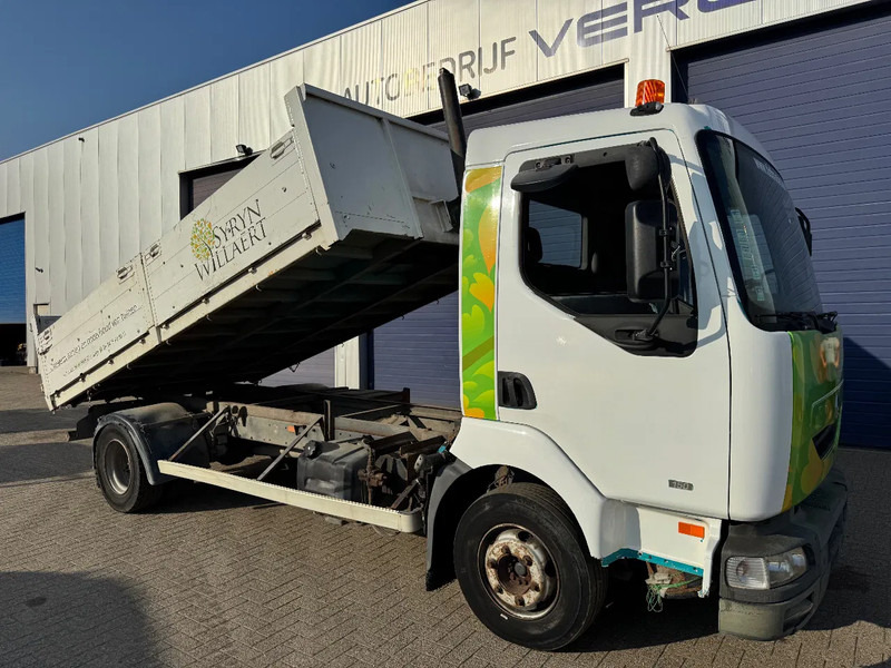 Renault Midlum 150 **BELGIAN TRUCK-MANUAL PUMP-CAMION BELGE** - Kallurauto: pilt 2 Renault Midlum 150 **BELGIAN TRUCK-MANUAL PUMP-CAMION BELGE** - Kallurauto: pilt 2