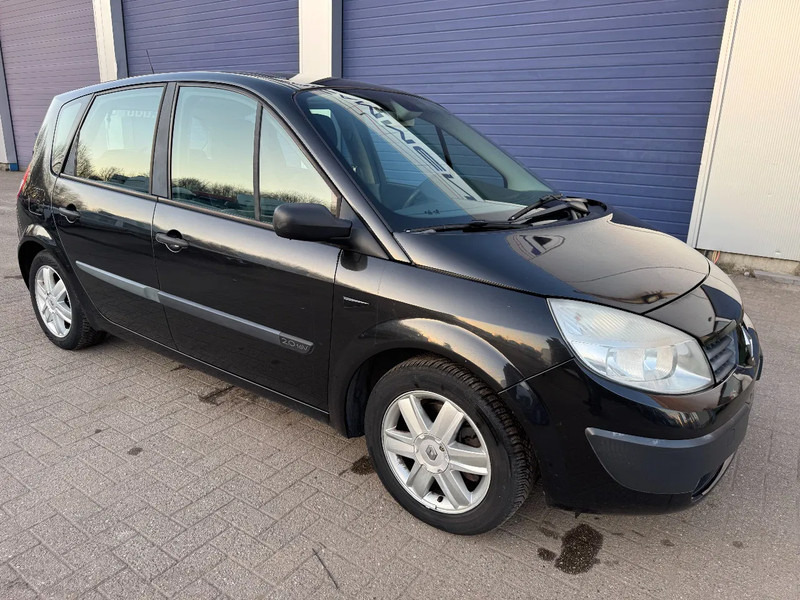 Renault Scénic **AIRCO-CLIME** - Auto: pilt 1 Renault Scénic **AIRCO-CLIME** - Auto: pilt 1