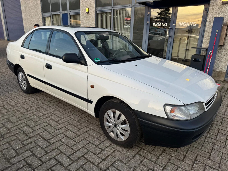 Toyota Carina E **1600XLI-VERRY CLEAN** - Sedaan: pilt 1 Toyota Carina E **1600XLI-VERRY CLEAN** - Sedaan: pilt 1