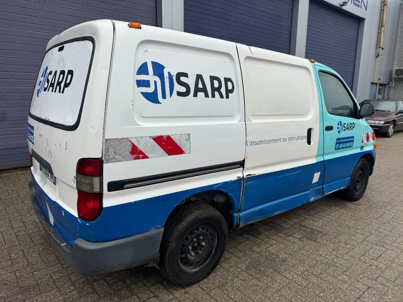 Toyota HiAce **DIESEL-FRENCH VAN** - Väike kaubik: pilt 5 Toyota HiAce **DIESEL-FRENCH VAN** - Väike kaubik: pilt 5