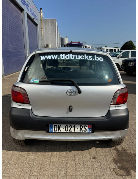 Toyota Yaris **PETROL-AIRCO** - Luukpära: pilt 5 Toyota Yaris **PETROL-AIRCO** - Luukpära: pilt 5