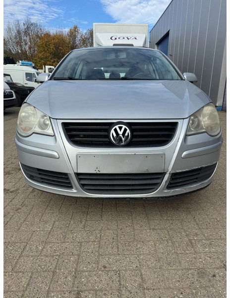 Volkswagen Polo **EURO4-1198CC-BELGIAN CAR** - Sedaan: pilt 2 Volkswagen Polo **EURO4-1198CC-BELGIAN CAR** - Sedaan: pilt 2