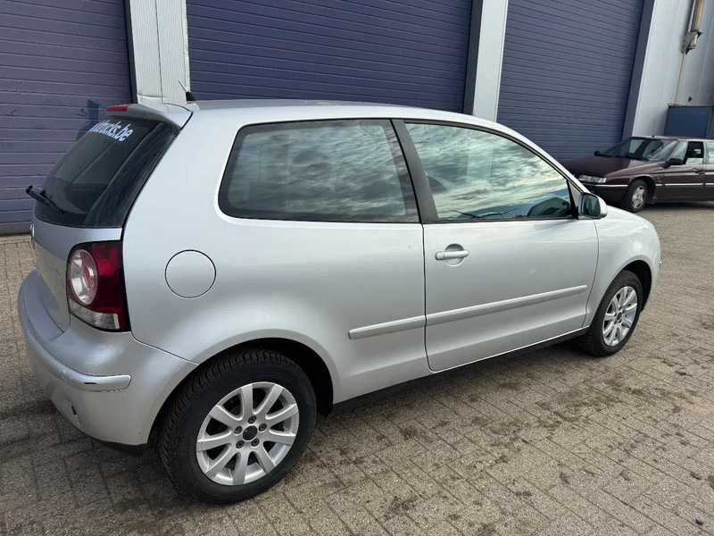 Volkswagen Polo **EURO4-1198CC-BELGIAN CAR** - Sedaan: pilt 4 Volkswagen Polo **EURO4-1198CC-BELGIAN CAR** - Sedaan: pilt 4