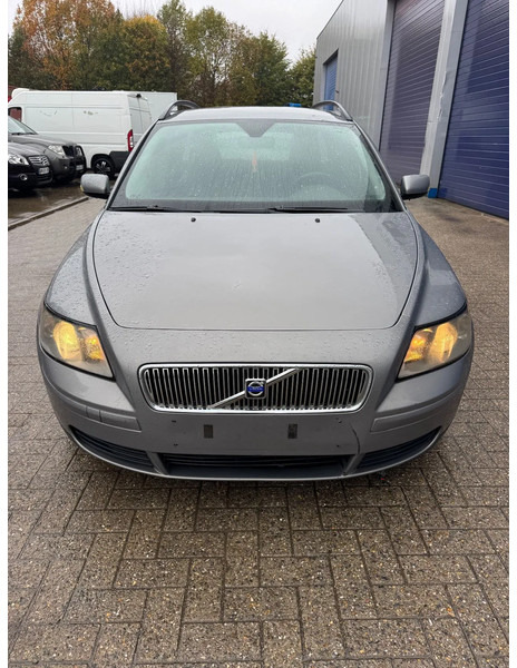 Volvo V50 **AIRCO-BELGIAN CAR** - Auto: pilt 2 Volvo V50 **AIRCO-BELGIAN CAR** - Auto: pilt 2