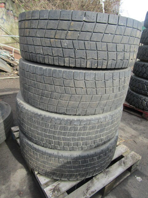 315/70/22.5 ‘ALCOA’ 4 ALLOYS DRIVE PATTERN - Rehv - Veoauto: pilt 2 315/70/22.5 ‘ALCOA’ 4 ALLOYS DRIVE PATTERN - Rehv - Veoauto: pilt 2