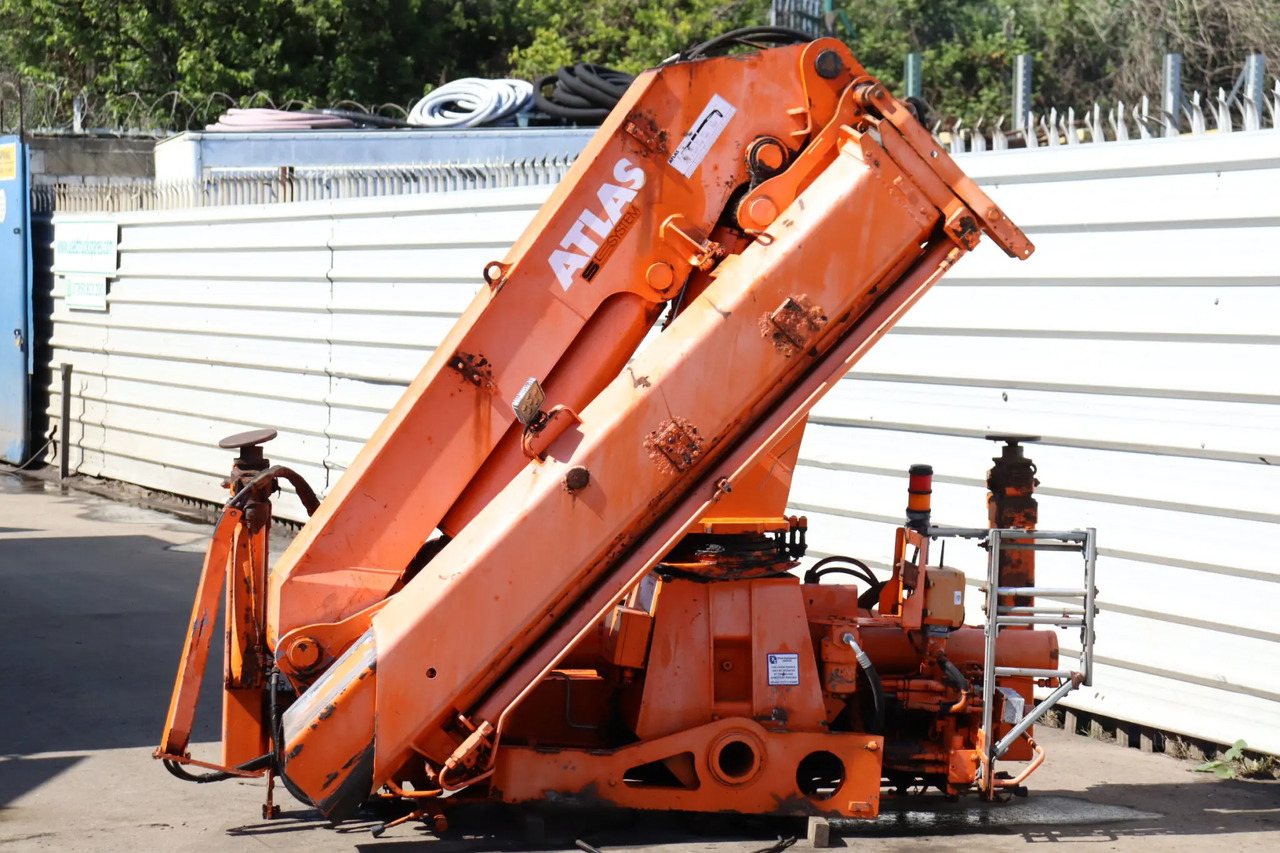 ATLAS 225.2 A2 KNUCKLEBOOM LOADER CRANE (2004) - Kraana-manipulaator: pilt 3 ATLAS 225.2 A2 KNUCKLEBOOM LOADER CRANE (2004) - Kraana-manipulaator: pilt 3