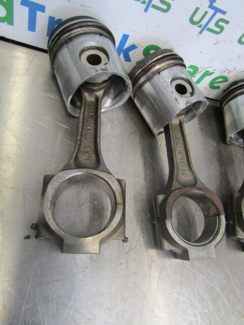 CUMMINS 6 CTA C SERIES CONROD + PISTON P/NO3934924700 – 5 AVAILABLE - Mootor ja varuosad - Veoauto: pilt 4 CUMMINS 6 CTA C SERIES CONROD + PISTON P/NO3934924700 – 5 AVAILABLE - Mootor ja varuosad - Veoauto: pilt 4