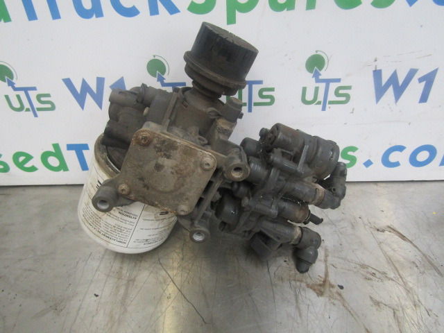 DAF LF 220 ‘KNORR BREMSE’ AIR DRYER P/NO K048309/AE4563 - Kabiin ja interjöör - Veoauto: pilt 2 DAF LF 220 ‘KNORR BREMSE’ AIR DRYER P/NO K048309/AE4563 - Kabiin ja interjöör - Veoauto: pilt 2