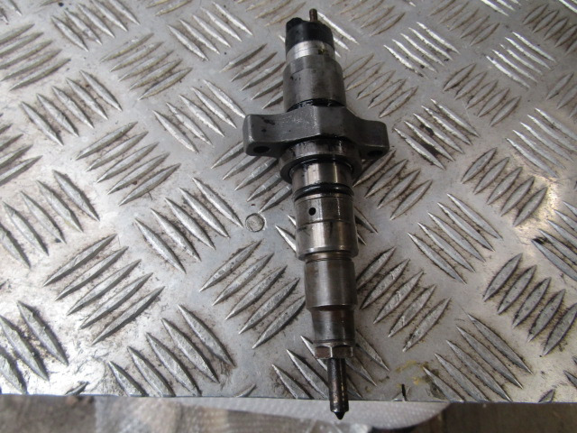 DAF LF 45 EURO 3 INJECTORS (SET OF 4) P/NO 0445120007 - Kütusesüsteem - Veoauto: pilt 3 DAF LF 45 EURO 3 INJECTORS (SET OF 4) P/NO 0445120007 - Kütusesüsteem - Veoauto: pilt 3