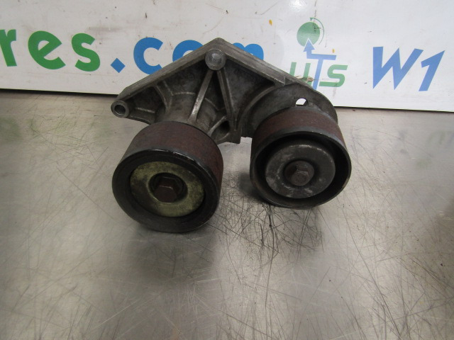 DAF XF 105 460 (MX340SI) FAN BELT TENSIONER P/NO 19452517 - Mootor ja varuosad - Veoauto: pilt 1 DAF XF 105 460 (MX340SI) FAN BELT TENSIONER P/NO 19452517 - Mootor ja varuosad - Veoauto: pilt 1