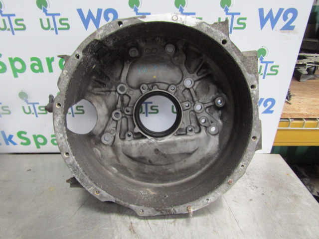 HINO 300 SERIES (N04C) FLYWHEEL BELL HOUSING P/NO 066021 - Mootor ja varuosad - Veoauto: pilt 1 HINO 300 SERIES (N04C) FLYWHEEL BELL HOUSING P/NO 066021 - Mootor ja varuosad - Veoauto: pilt 1
