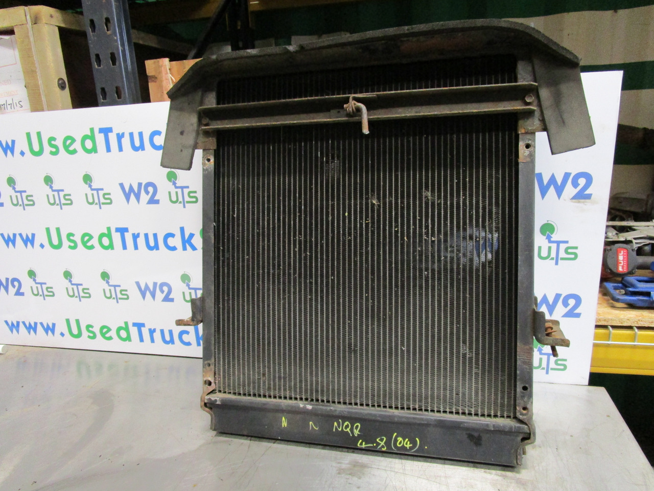 ISUZU NQR 4.8 RADIATOR - Radiaator - Veoauto: pilt 1 ISUZU NQR 4.8 RADIATOR - Radiaator - Veoauto: pilt 1