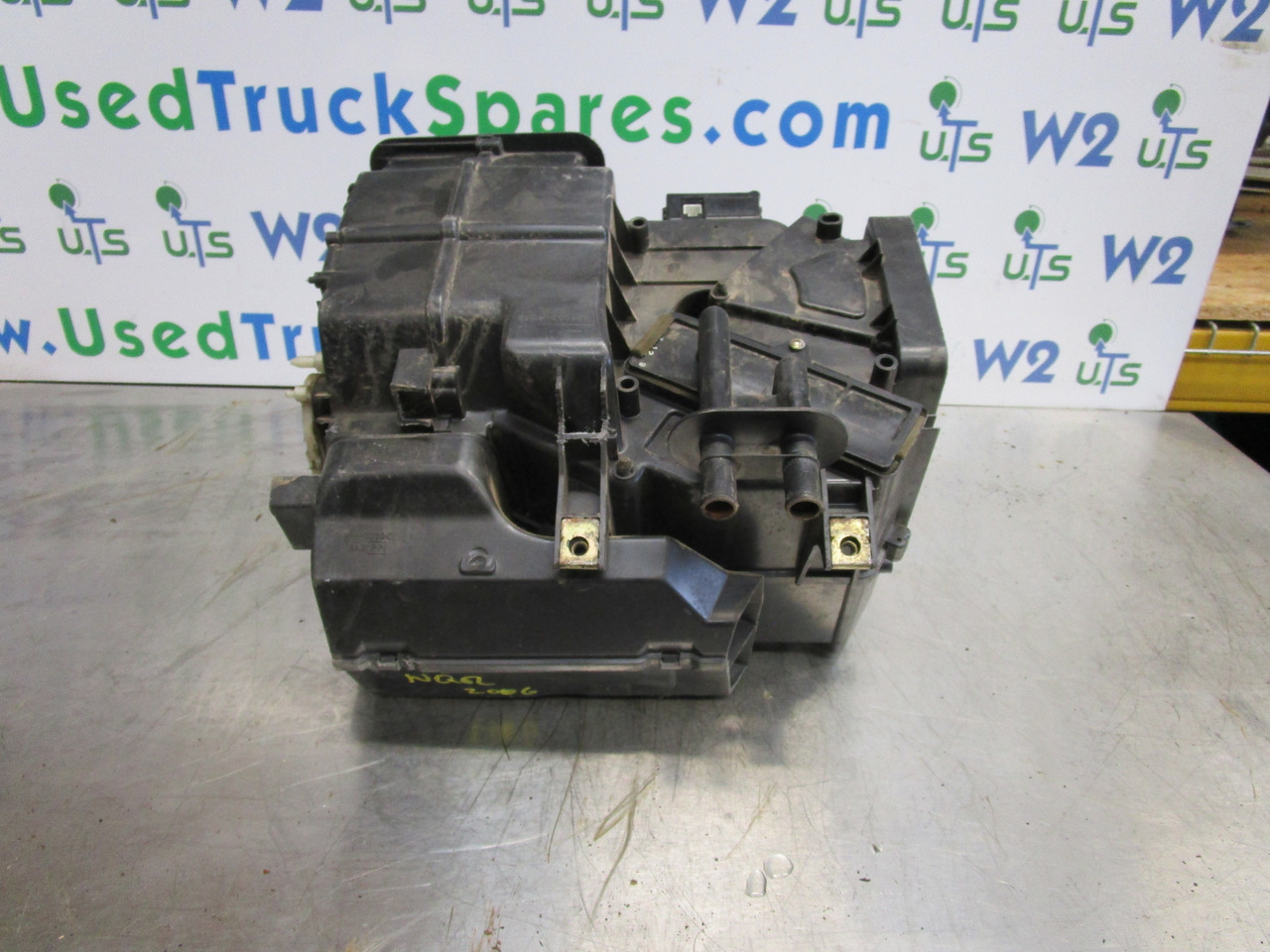 ISUZU NQR HEATER MATRIX - Kabiin ja interjöör - Veoauto: pilt 1 ISUZU NQR HEATER MATRIX - Kabiin ja interjöör - Veoauto: pilt 1